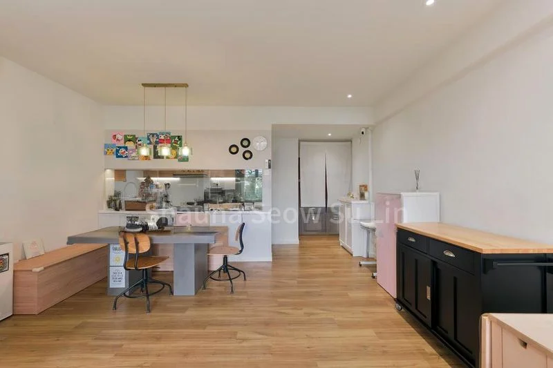 2 Bed Condo for Sale in Castle Green - Image 2