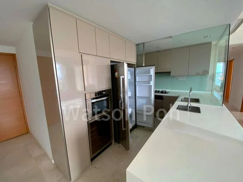 4 Bed Condo for Sale in  Centro Residences - Image 11