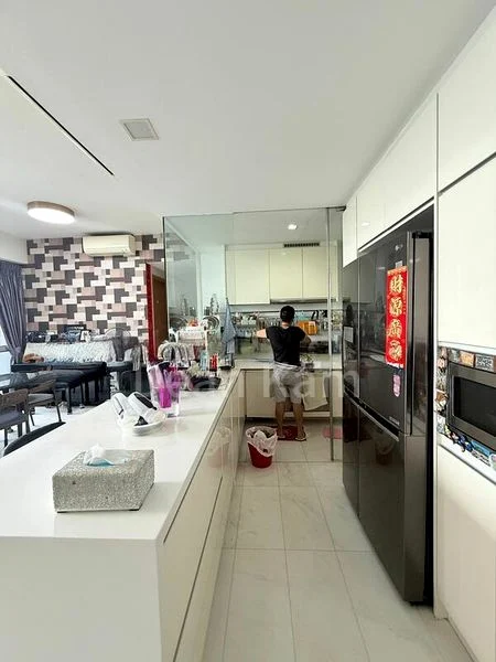 3 Bed Condo for Sale in  Vista Residences - Image 13