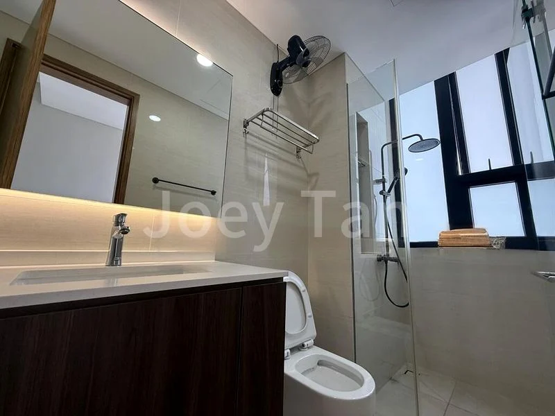 10 Bed Terraced House (Landed) for Sale in Changi Road - Image 13