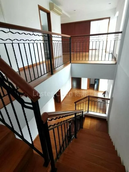 7 Bed Bungalow (Landed) for Rent in  Duchess Residences - Image 1