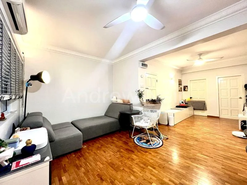 3 Bed Walk-up Apartment (Condo) for Sale in Tiong Bahru Estate - Image 1