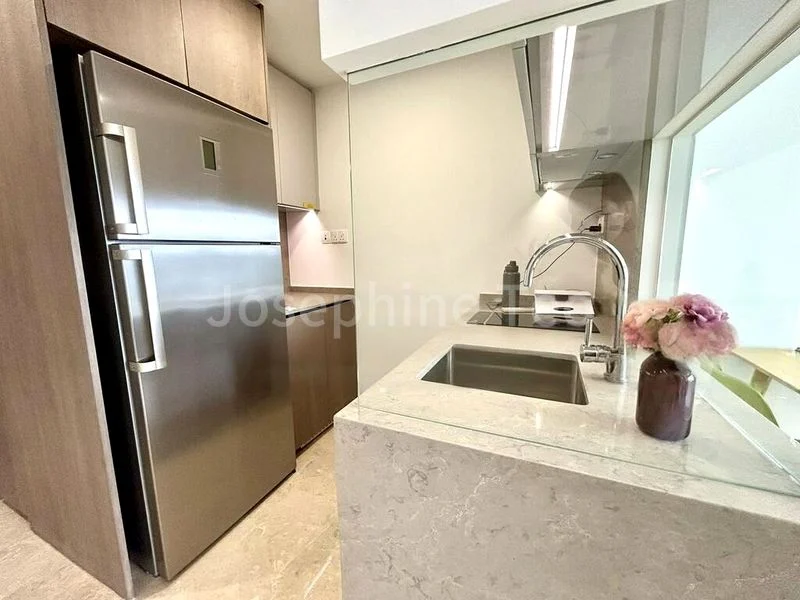 2 Bed Condo for Rent in  Avenue South Residence - Image 5