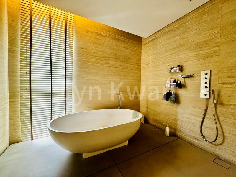 5 Bed Bungalow (Landed) for Sale in  Sentosa Cove - Image 11