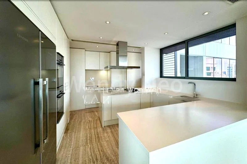 4 Bed Condo for Rent in  Ardmore Residence - Image 8