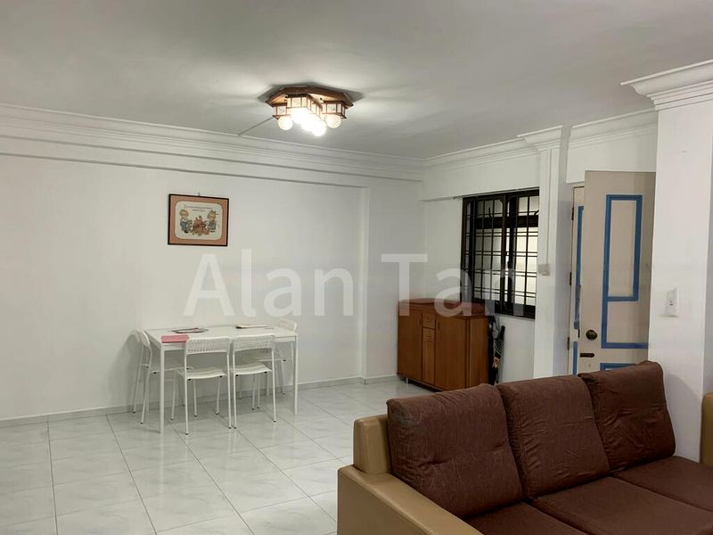 Common Room (HDB) for Rent in 897A Woodlands Drive 50 - Image 2
