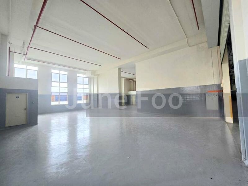 Light Industrial (B1) for Sale: Enterprise Centre - Image 3