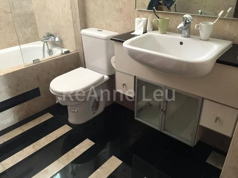 3 Bed Condo for Rent in  The Warren - Image 2