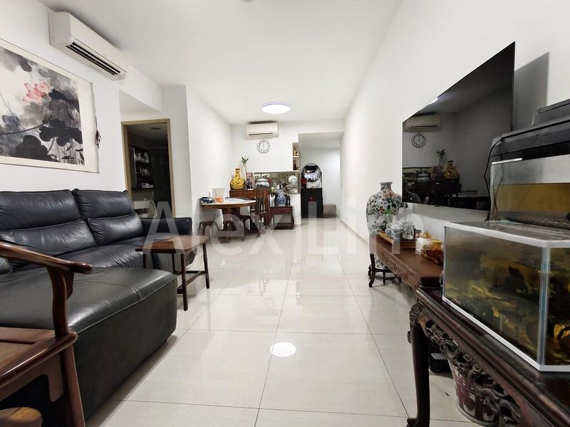 4 Bed Executive Condo for Sale in  Sol Acres - Image 3