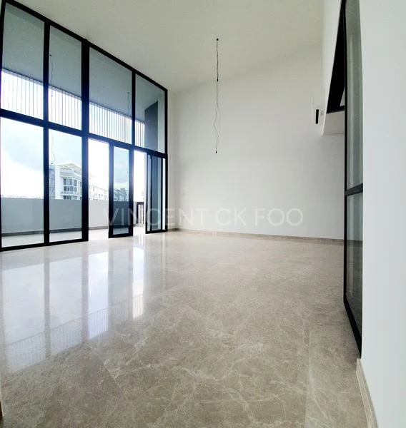 4 Bed Condo for Rent in Mayfair Modern - Image 1