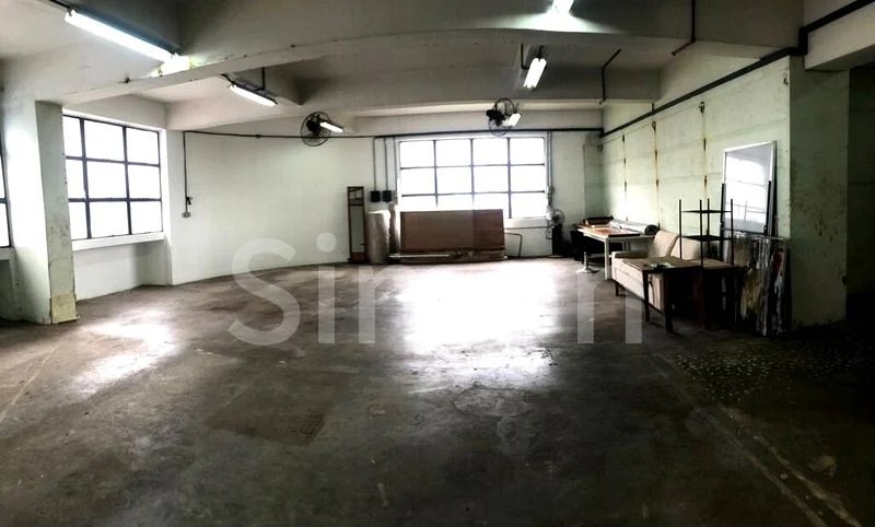 Light Industrial (B1) for Rent: Pemimpin Industrial Building - Image 3