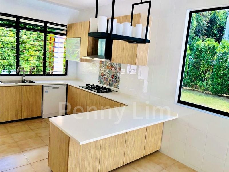 7 Bed Bungalow (Landed) for Rent in  Raffles Park - Image 1