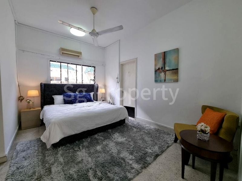 5 Bed Bungalow (Landed) for Sale in  Clementi Park - Image 4