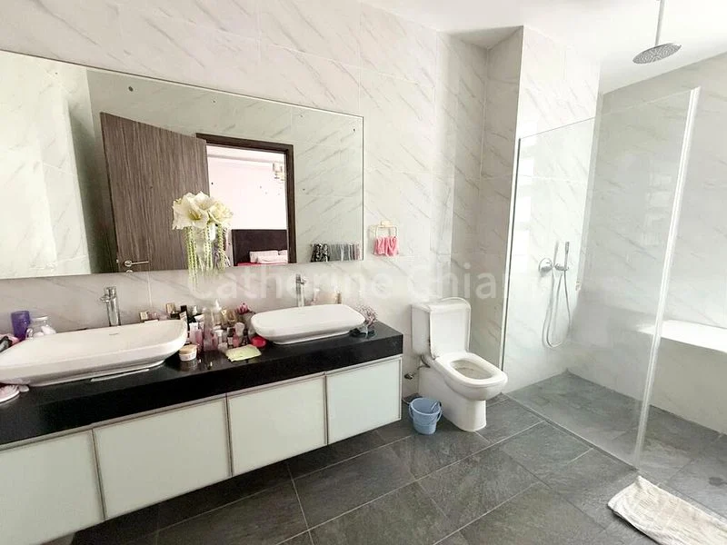 5 Bed Cluster House (Landed) for Sale in  Victory Ville - Image 7