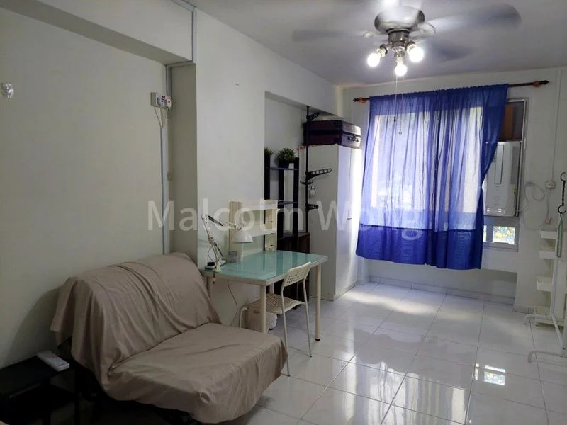 Common Room (HDB) for Rent in  230H Tampines Street 21 - Image 2
