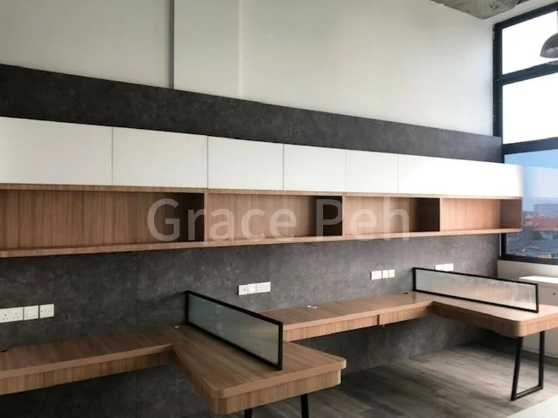 Office for Rent: Inexpensive renovated office with gym & pool | fully refurbished | ideal for owner use - Image 5