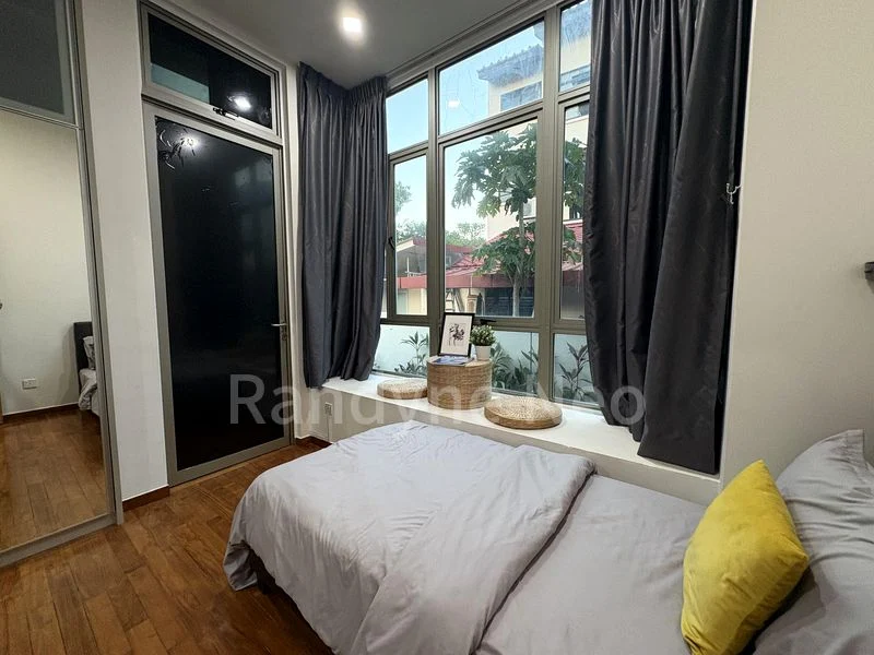 Common Room (Condo) for Rent in  The Calypso - Image 3