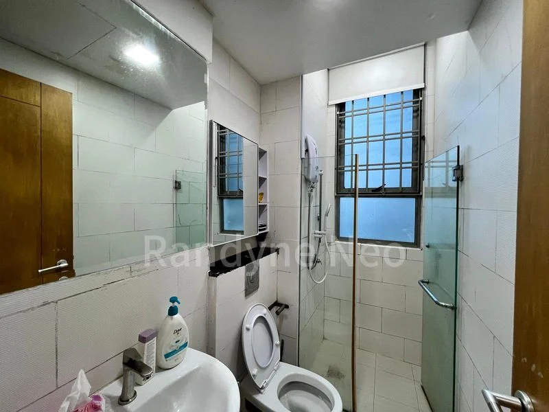 Common Room (Condo) for Rent in  The Calypso - Image 4