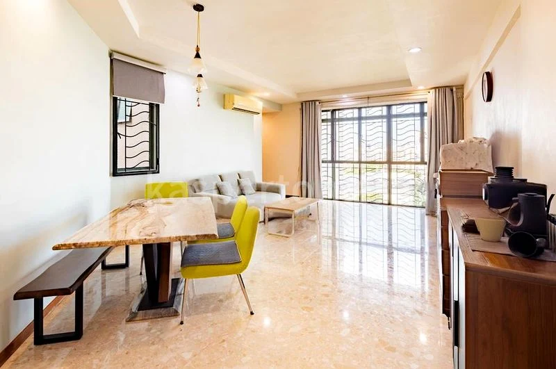 3 Bed Condo for Sale in  Summerdale - Image 1