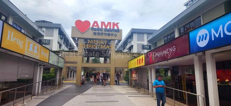 Shop / Shophouse for Sale: 709 Ang Mo Kio Avenue 8 - Image 4