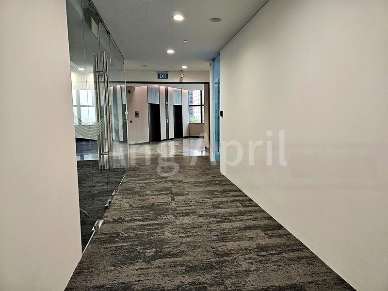 Office for Rent: Renovated, 6 Minutes Walk to Mrt - Image 3