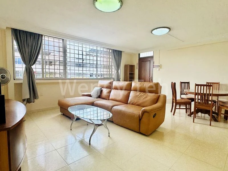 4 Room (4A) HDB for Rent in  166 Bedok South Avenue 3 - Image 4