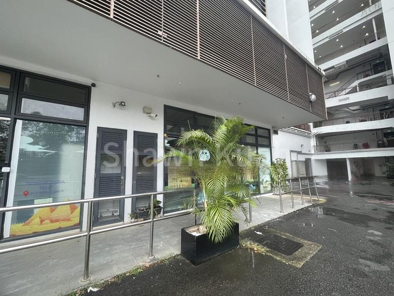 Light Industrial (B1) for Rent: Primz Bizhub - Image 1