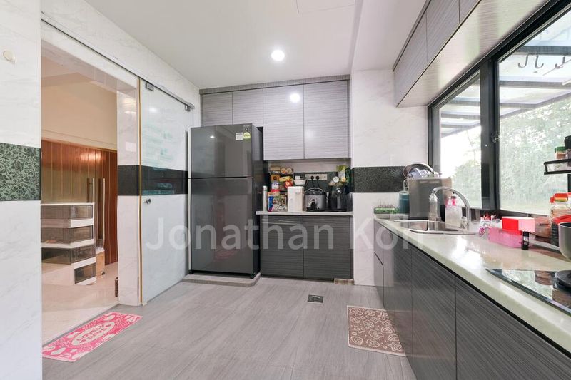 4 Bed Terraced House (Landed) for Sale in Hougang Street 13 - Image 1