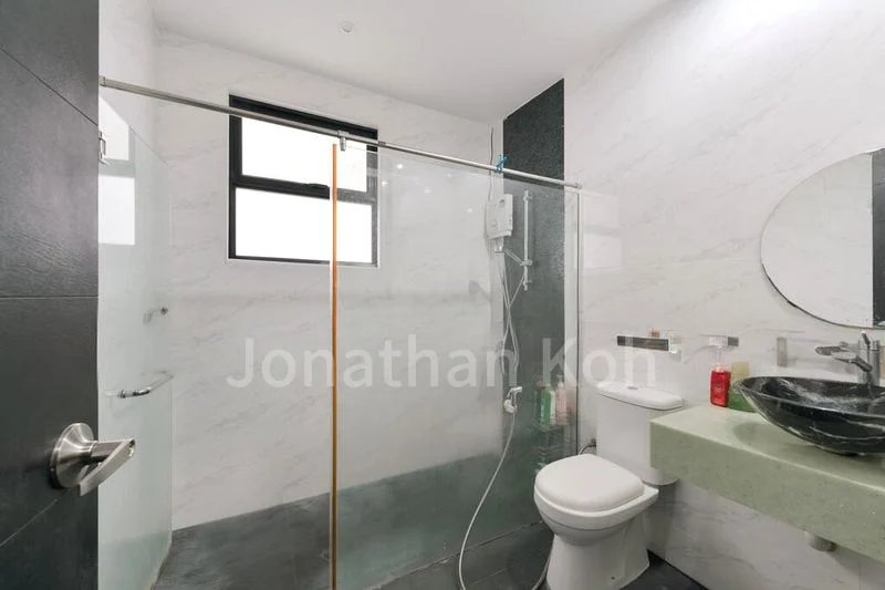4 Bed Terraced House (Landed) for Sale in Hougang Street 13 - Image 5