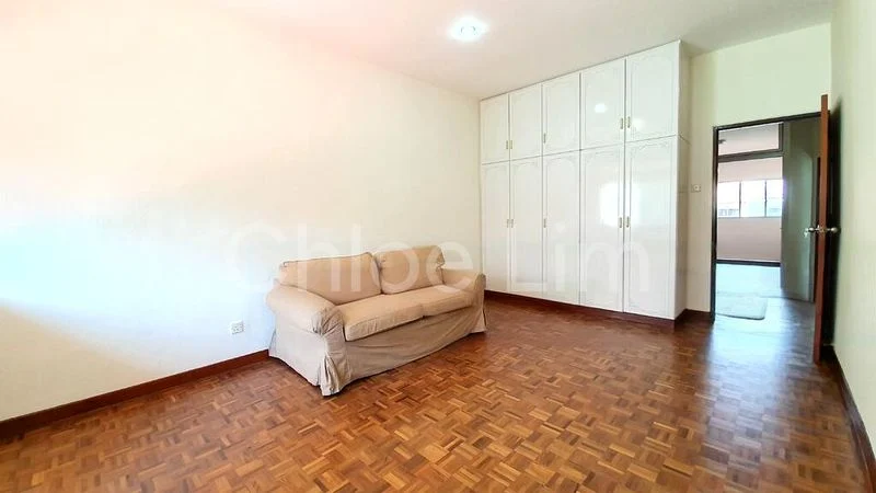 5 Bed Semi-Detached House (Landed) for Sale in  Springleaf Garden Estate - Image 5