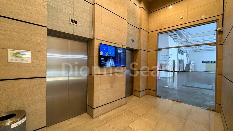 Meissa: 1,200 Sq Ft Shop, 2,500 Sq Ft Complex on 1st Street - Image 2