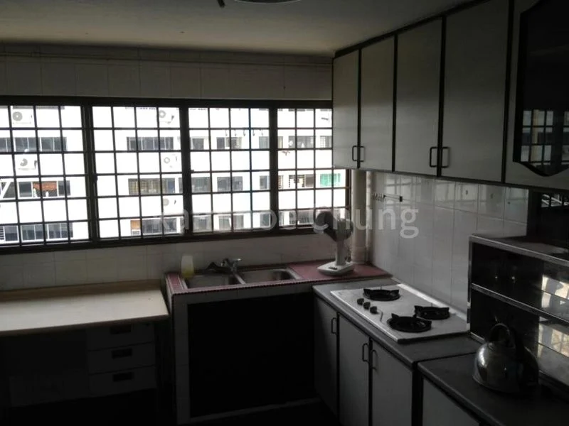 4 Room (4I) HDB for Rent in  3 Queen's Road - Image 2