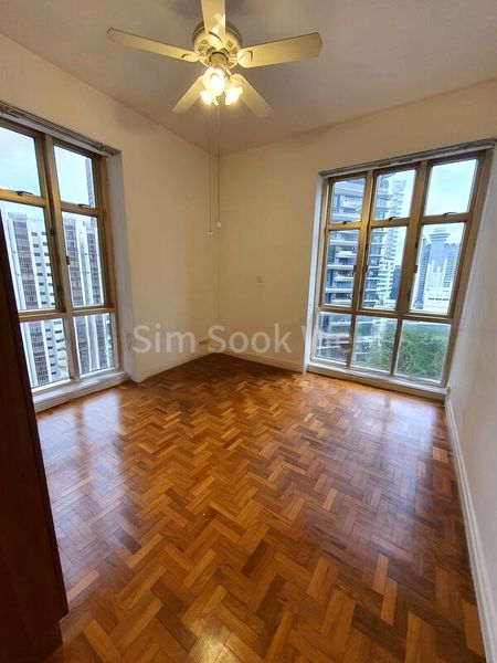 4 Bed Condo for Rent in  Leonie Condotel - Image 9