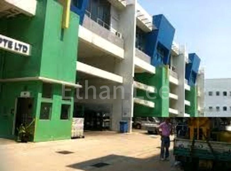 Pioneer Lot - Image 1