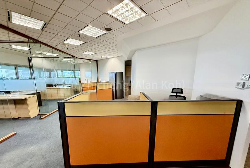 Office for Rent: The Concourse - Image 15