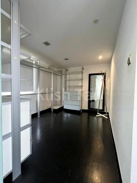 3 Bed Condo for Rent in  Castle Green - Image 4