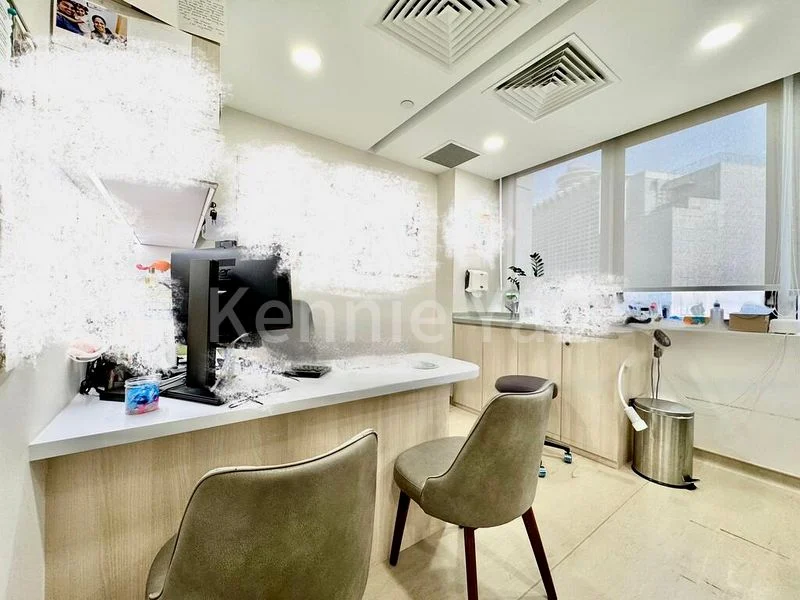 Medical Suite for Rent: Mount Elizabeth Hospital / Medical Center - Image 2