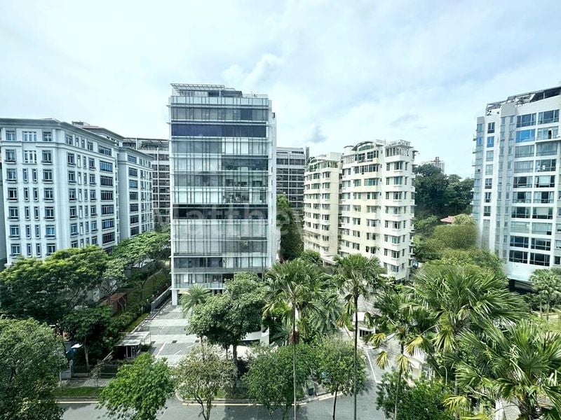 3 Bed Condo for Rent in  The Balmoral Spring - Image 18