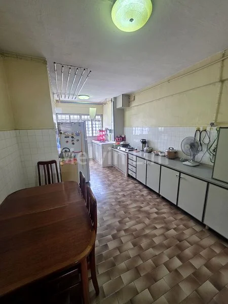 3 Room (3A) HDB for Sale in  520 Jurong West Street 52 - Image 1