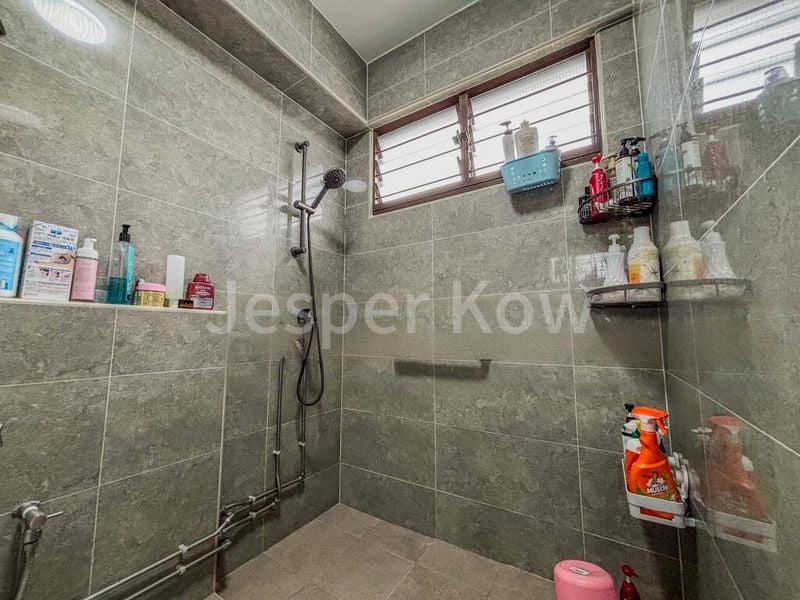 5 Room (5I) HDB for Sale in  416 Choa Chu Kang Avenue 4 - Image 12