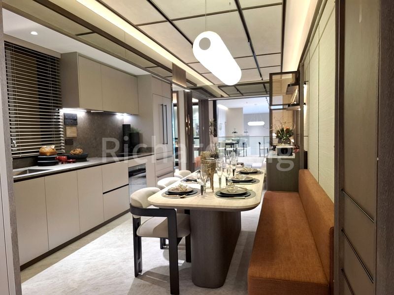 3+1 Bed Condo for Sale in The Robertson Opus / Robertson Opus - Image 2