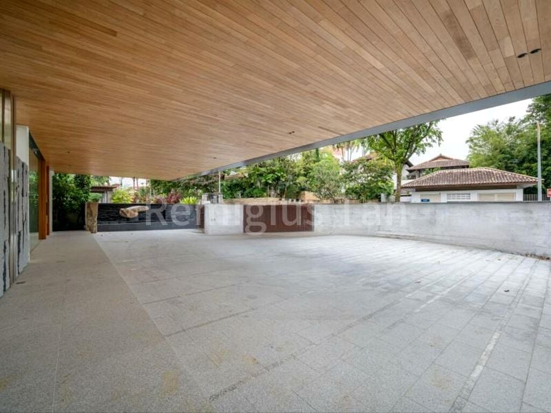 8 Bed Bungalow (Landed) for Sale in  White House Park - Image 6