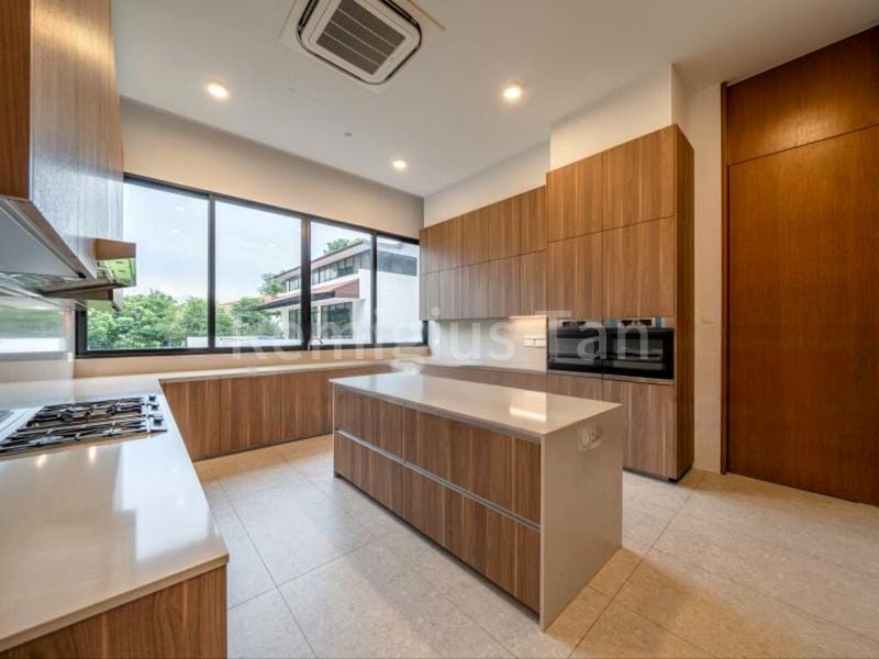 8 Bed Bungalow (Landed) for Sale in  White House Park - Image 5