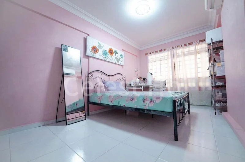 5 Room (5I) HDB for Sale in  842B Tampines Street 82 - Image 8