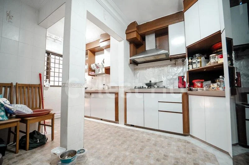 5 Room (5I) HDB for Sale in  842B Tampines Street 82 - Image 9