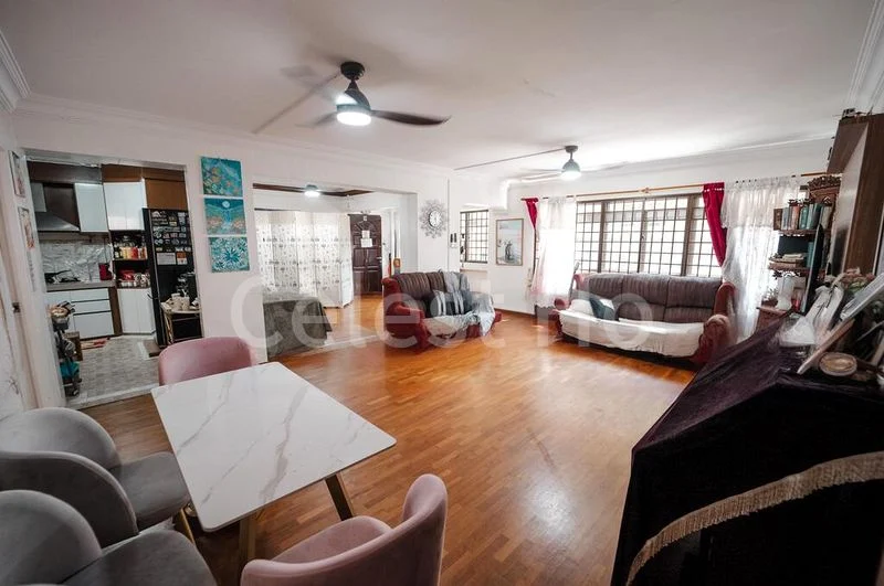 5 Room (5I) HDB for Sale in  842B Tampines Street 82 - Image 2