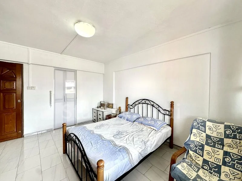 Executive HDB for Rent in  824 Yishun Street 81 - Image 4