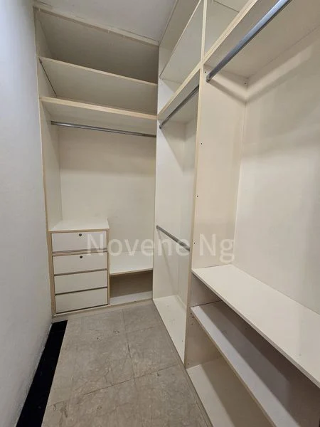 4 Bed Apartment (Condo) for Rent in  Manhattan Mansions - Image 38