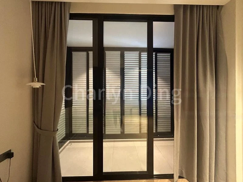 2 Bed Walk-up Apartment (Condo) for Rent in  Lloyd Mansion - Image 6