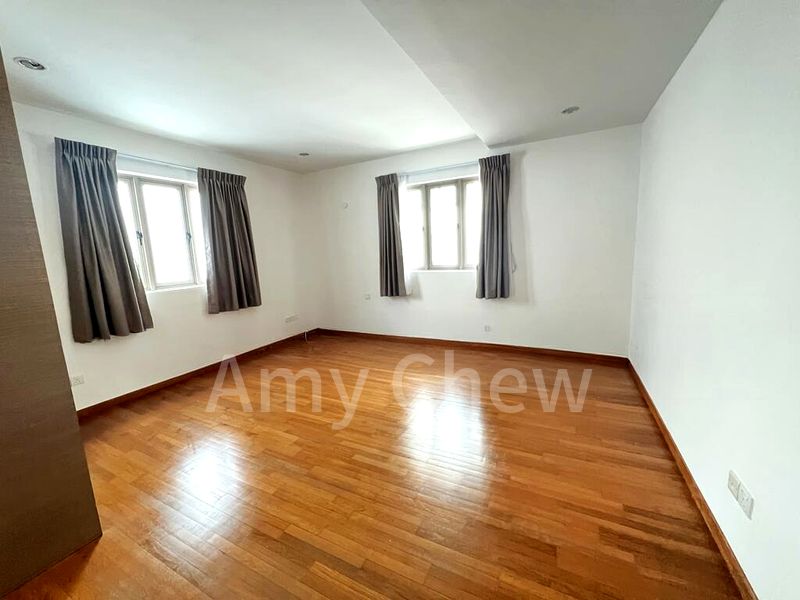 7 Bed Bungalow (Landed) for Rent in  Duchess Residences - Image 12